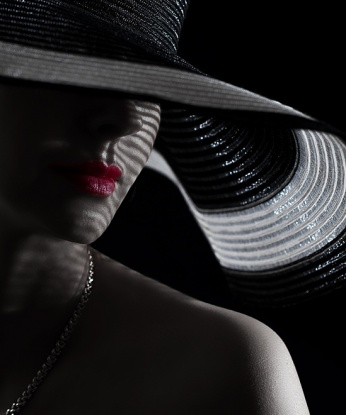 Развратная, игривая красотка приглашает в гости на сладкий релакс. Мои нежные руки и ласковые губы сведут тебя с ума. Обещаю, не пожалеешь! 8135, 40 лет